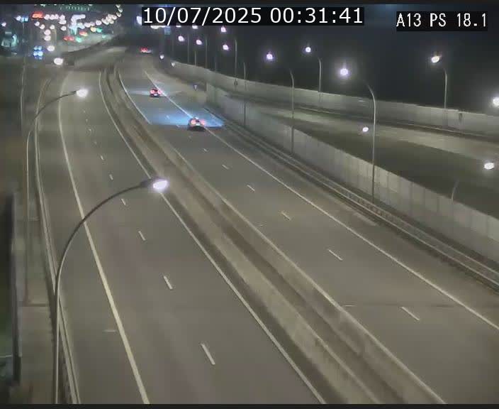 Traffic live webcam Luxembourg Dudelange - A13 direction Croix de Bettembourg - BK 18.1