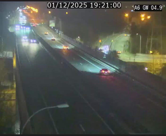 Traffic live webcam Luxembourg Croix de Cessange - A6 - BK 4.9 - direction Belgique