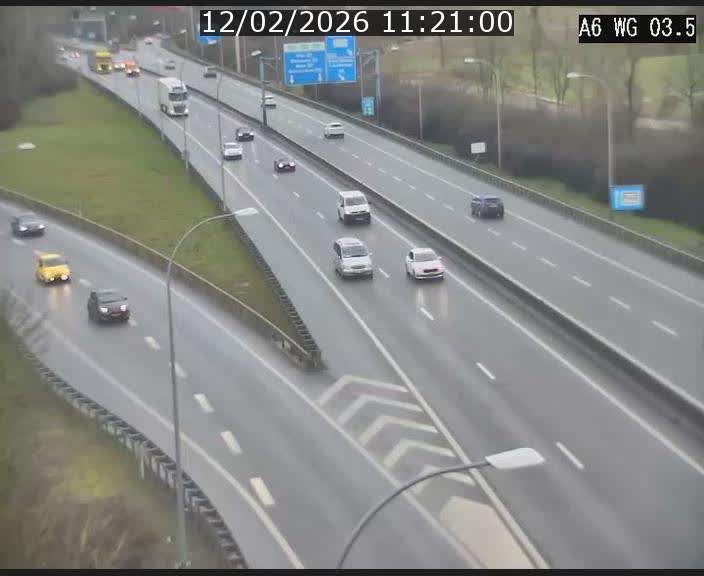 Traffic live webcam Luxembourg - Croix de Cessange - A6 - BK 3.5 - direction France/Allemagne