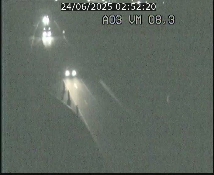 Traffic live webcam Luxembourg Bettembourg - A3 - BK 8.3 - direction France