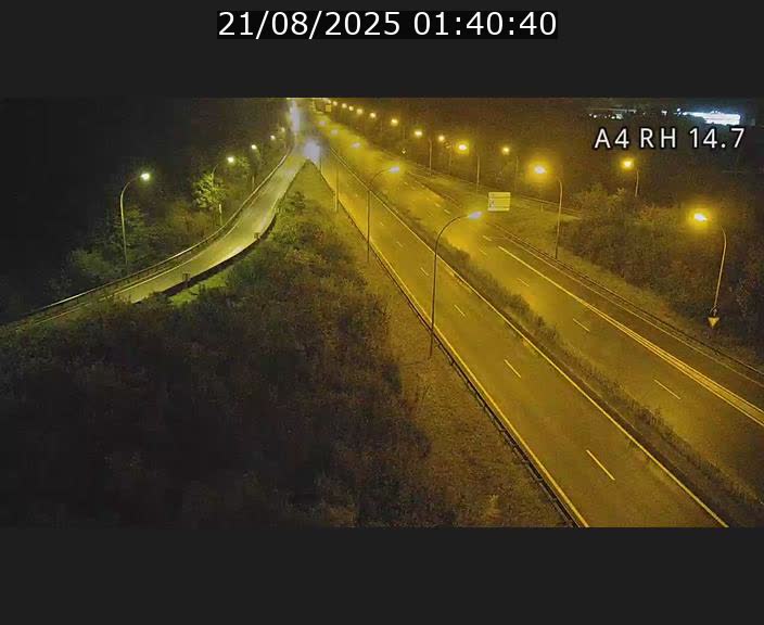 Traffic live webcam Luxembourg Jonction Lankelz - A4 - BK 14.7 - direction Luxembourg