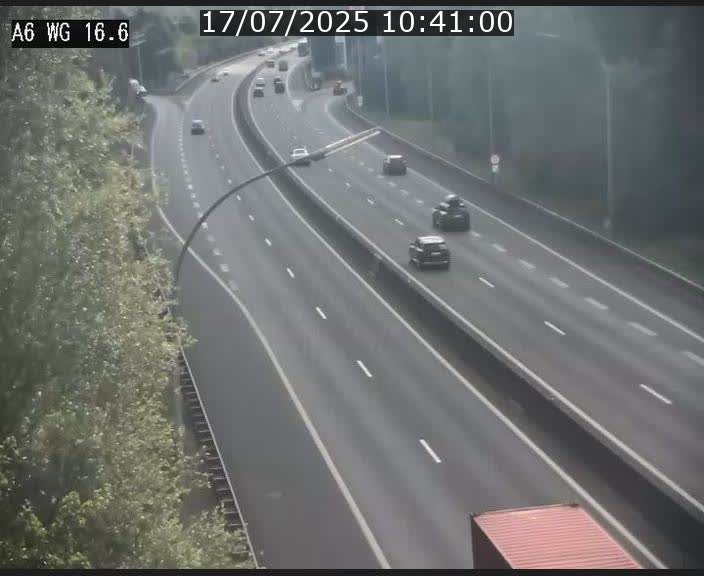 Traffic live webcam Luxembourg Aire de Capellen - A6 - BK 16.6 - direction Luxembourg/France/Allemagne
