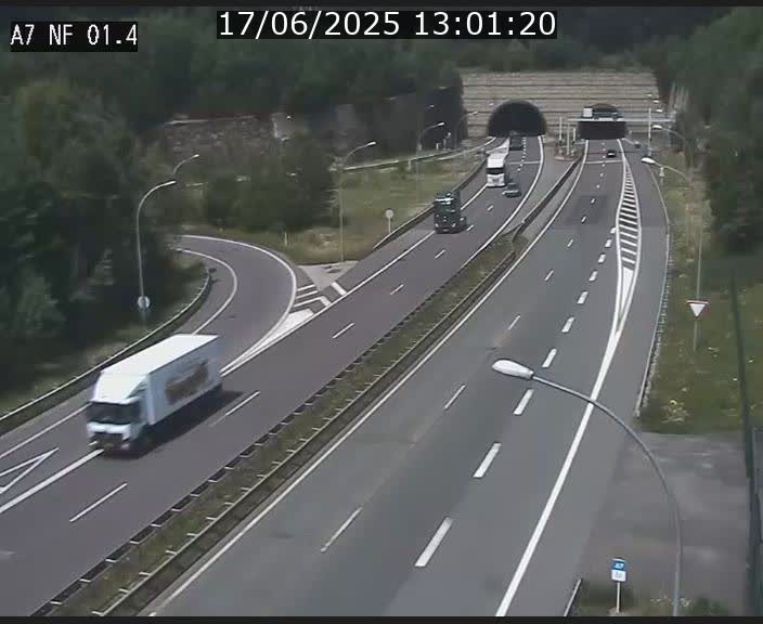 Caméra autoroute Luxembourg A7 - Echangeur Waldhaff - direction Tunnel Stafelter