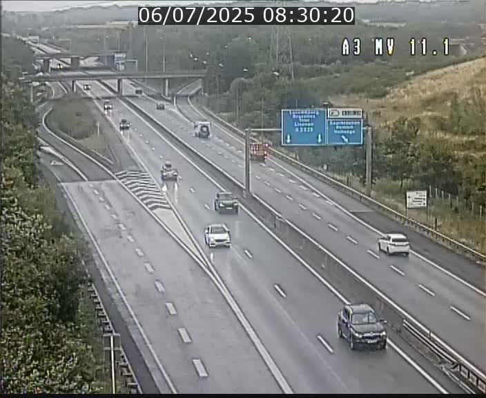Traffic live webcam Luxembourg Croix de Bettembourg A3 - BK 11.1 - direction Luxembourg-ville
