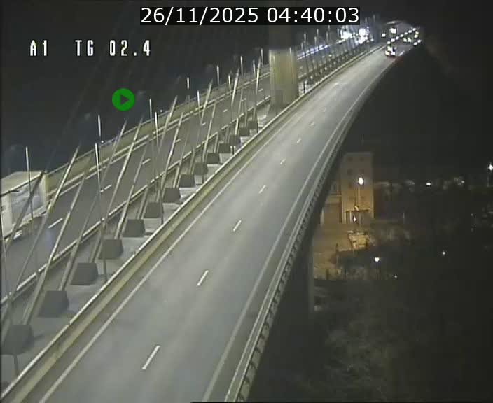 Traffic live webcam Luxembourg Sandweiler - A1 direction Luxembourg-ville - BK 2.4