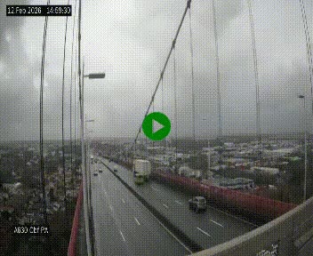 Webcam autoroute sur le périphérique de Bordeaux (A630) au nord de la ville. Caméra située sur le Pont d'Aquitaine.