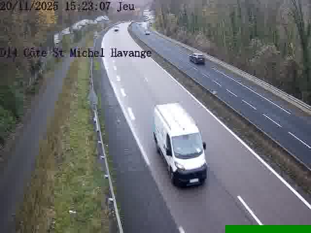 Clone of Webcam sur la D14, dans la côte Saint-Michel. Vue orientée vers Havange