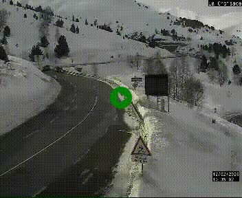 Webcam au carrefour de la croisade, à la jonction entre la N22 et la N320, avant le poste de douane franco-andorrane. Webcam à 1790 mètres d'altitude