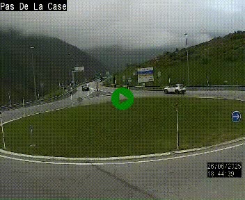 Webcam sur la N22 au niveau du poste frontière entre la France et Andorre à proximité de Pas de la Case à plus de 2000 mètres d'altitude