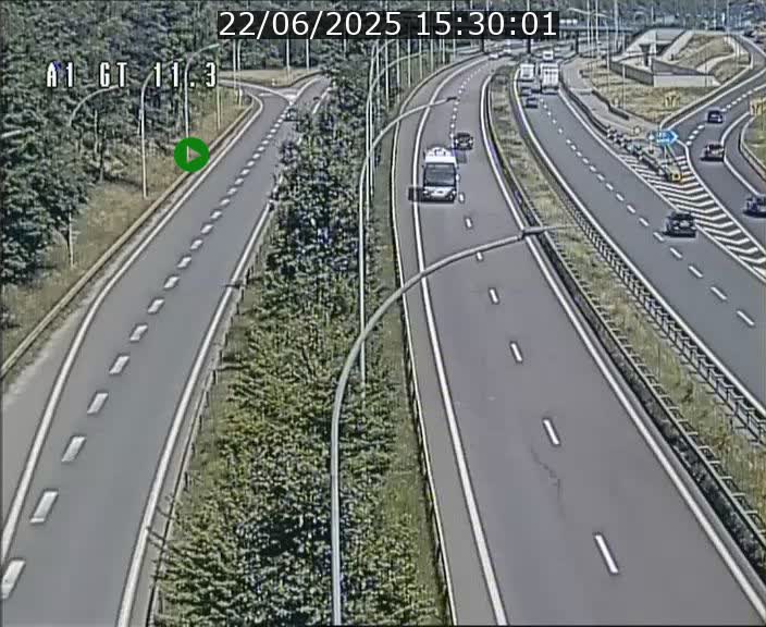 Traffic live webcam Luxembourg Senningerberg - A1 direction Allemagne - BK 11.3