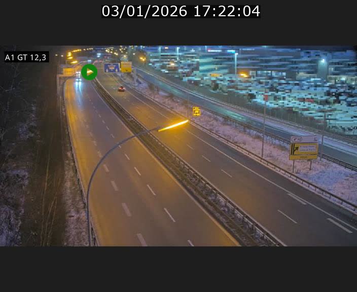 Traffic live webcam Luxembourg Senningerberg - A1 direction Allemagne - BK 12.3