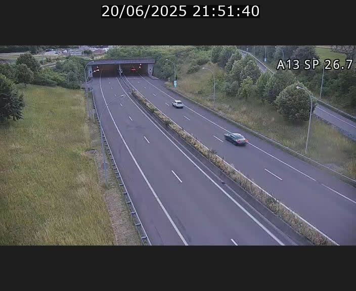 Traffic live webcam Luxembourg Frisange - A13 direction Luxembourg-ville - BK 26.7