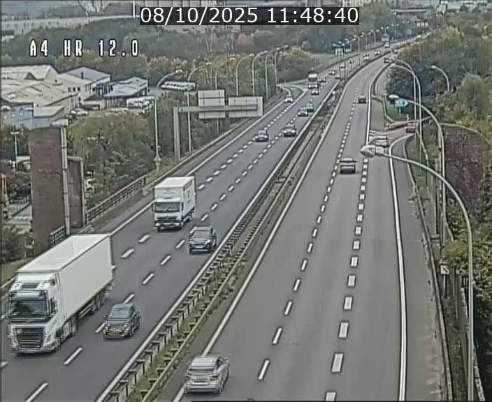 Traffic live webcam Luxembourg Jonction Foetz - A4 - BK 12.0 - direction Esch sur Alzette