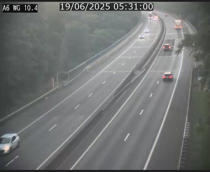 Traffic live webcam Luxembourg Mamer - A6 - BK 10.4 - direction Luxembourg/France/Allemagne