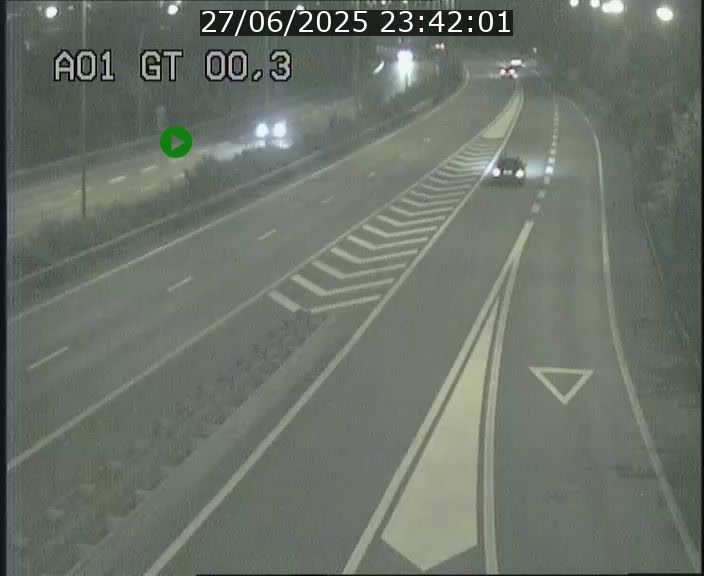 Traffic live webcam Luxembourg Croix de Gasperich - A1 direction Kirchberg - BK 0.3