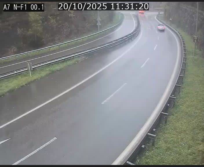 Webcam autoroute Luxembourg A7 située dans la sortie 1 Waldhof, vers la N11, avant le Tunnel Stafelter