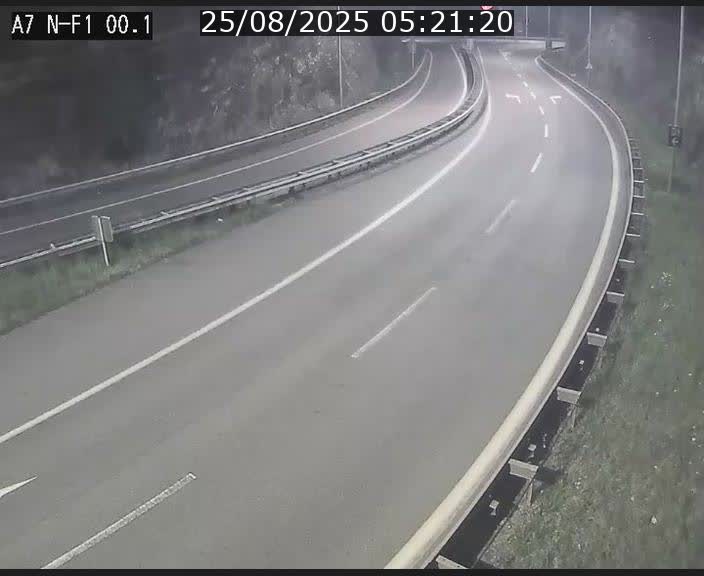 Webcam autoroute Luxembourg A7 située dans la sortie 1 Waldhof, vers la N11, avant le Tunnel Stafelter
