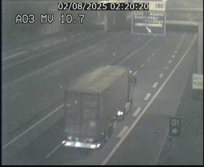 Traffic live webcam Luxembourg Croix de Bettembourg - A3 - BK 10.7 - direction France
