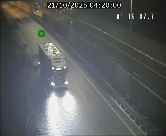 Traffic live webcam Luxembourg Kirchberg - A1 direction Luxembourg-ville - BK 7.7