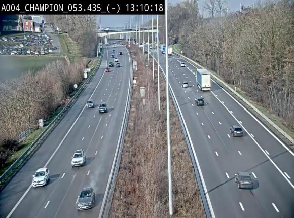 Webcam E411 à Champion, à proximité de Namur. Vue orientée vers Bruxelles