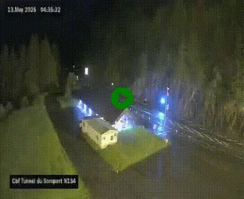 Webcam à l'entrée du tunnel du Somport, côté français, sur la N134, dans les Pyrénées, en direction de l'Espagne, à 1116 mètres d'altitude