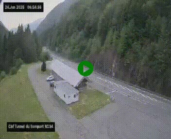 Webcam à l'entrée du tunnel du Somport, côté français, sur la N134, dans les Pyrénées, en direction de l'Espagne, à 1116 mètres d'altitude