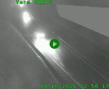 Caméra routière sur l'autoroute A20 à Saint-Pardoux-l'Ortigier, à la jonction avec l'A89. Vue orientée vers Paris