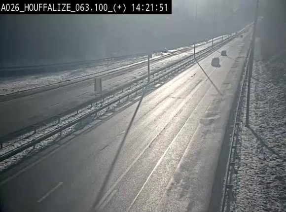 Webcam autoroute des Ardennes (E25/A26) à hauteur d'Houffalize. Vue orientée vers Baraque de Fraiture
