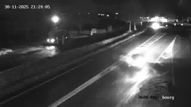 Webcam de surveillance sur D604 (France) à Phalsbourg, cadrée vers Phalsbourg, proposant une information routière utile aux déplacements quotidiens.
