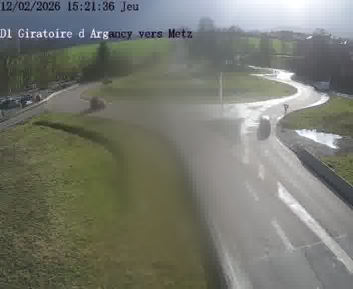 Webcam installée le long de D1 (France) à Argancy, pointée vers Metz, utile pour suivre précisément les conditions de trafic.