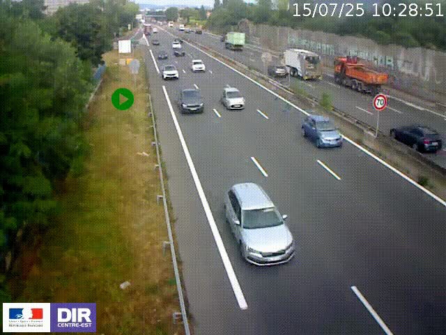 Webcam à Bron sur l'A43 à la jonction avec le boulevard périphérique de Lyon (D383). Vue orientée vers Lyon
