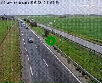 Webcam à hauteur de Vert-en-Drouais sur la N12, en périphérie de Dreux. Vue orientée vers Alençon