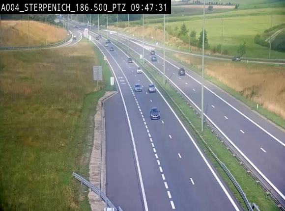 Webcam E411 à Sterpenich en Belgique près de la frontière du Luxembourg. Vue orientée vers Bruxelles