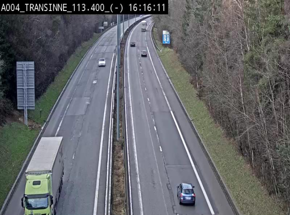 Caméra trafic E411 (A4) - Transinne direction Namur - BK 113.425