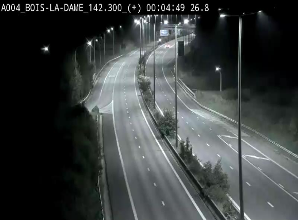 Webcam située entre la sortie 29 Neufchâteau et la jonction avec l'E25 en direction de Liège et Luxembourg