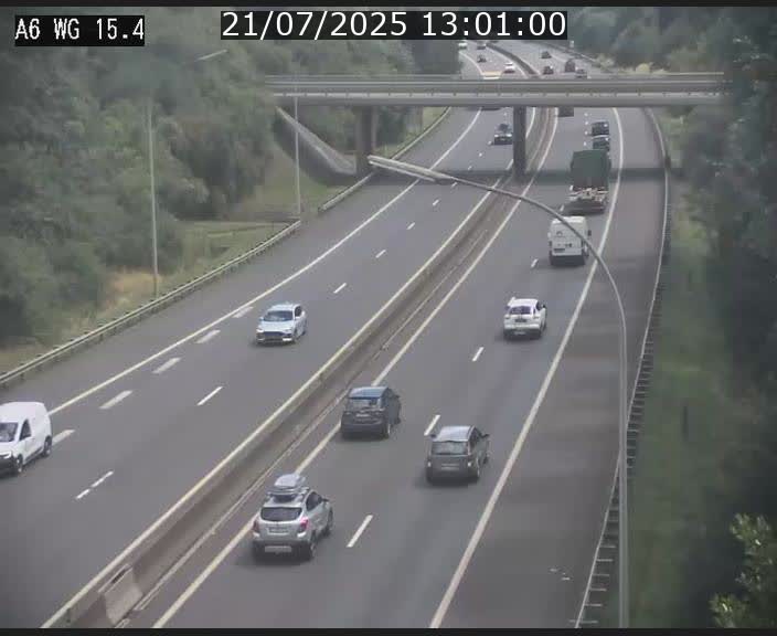 Traffic live webcam Luxembourg Capellen - A6 - BK 15.4 - direction Luxembourg/France/Allemagne