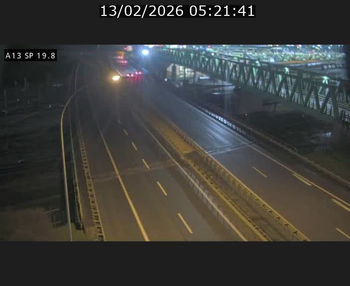 Traffic live webcam Luxembourg Croix de Bettembourg - A13 direction Esch-sur-Alzette - BK 19.8