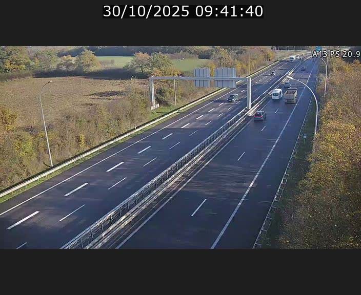 Traffic live webcam Luxembourg Croix de Bettembourg, rond-point d'Hellange - A13 direction Allemagne - BK 20.9