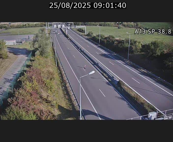 Webcam autoroute A13 à l'entrée ouest du tunnel Markusbierg à Schengen. Vue orientée vers le tunnel et l'Allemagne