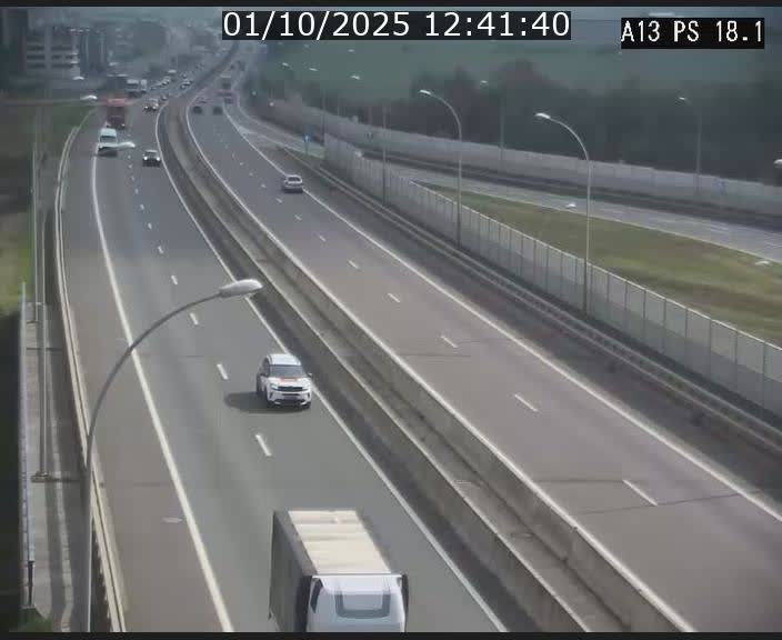 Traffic live webcam Luxembourg Dudelange - A13 direction Croix de Bettembourg - BK 18.1