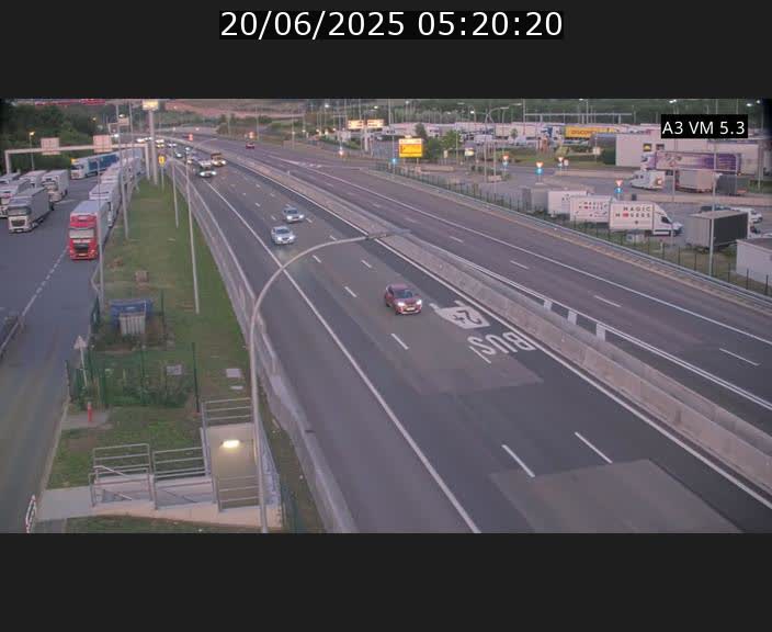 Traffic live webcam Luxembourg Aire de Berchem - A3 - BK 5 - direction France