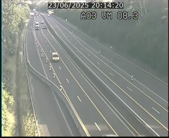 Traffic live webcam Luxembourg Bettembourg - A3 - BK 8.3 - direction France