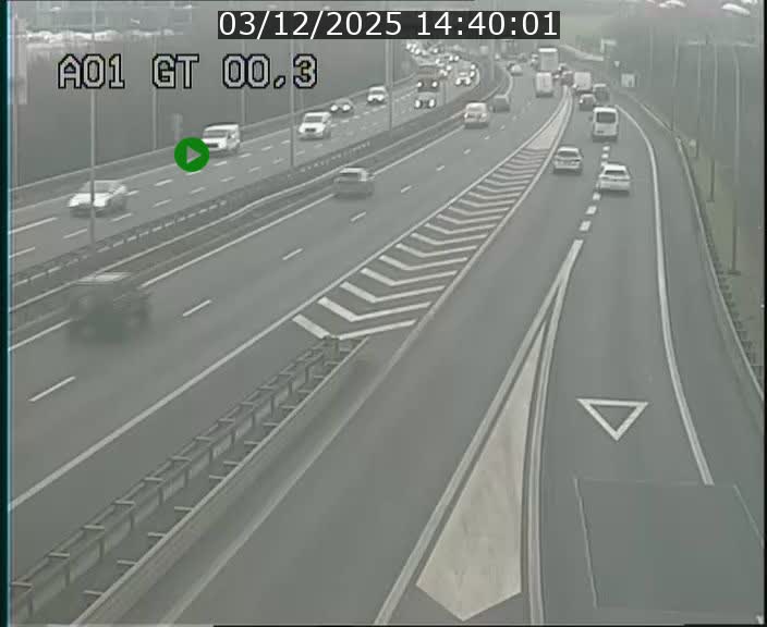 Traffic live webcam Luxembourg Croix de Gasperich - A1 direction Kirchberg - BK 0.3