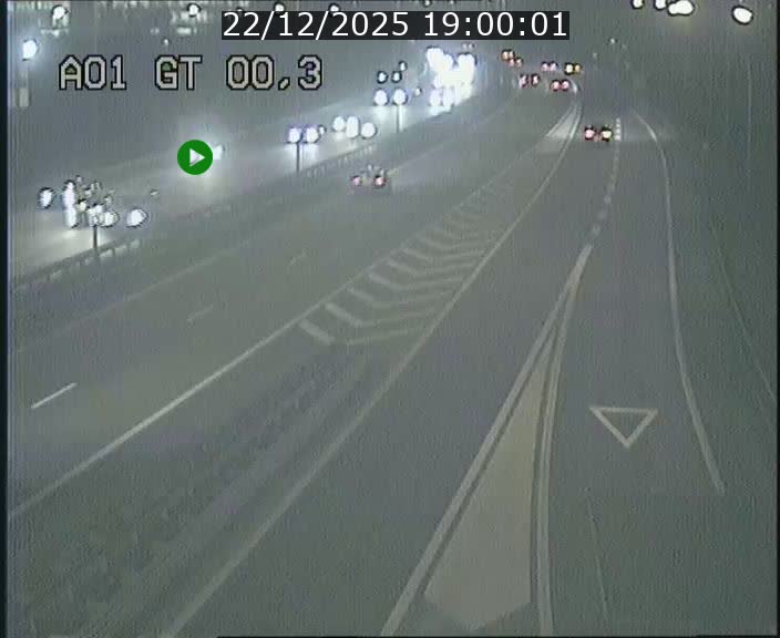 Traffic live webcam Luxembourg Croix de Gasperich - A1 direction Kirchberg - BK 0.3