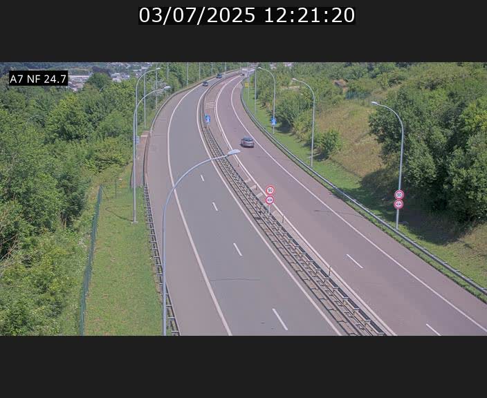 Caméra trafic Luxembourg - A7, Schieren direction Mersch