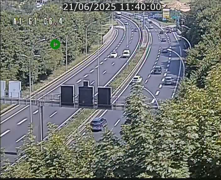 Traffic live webcam Luxembourg Hamm - A1 direction Sandweiler - BK 6.4