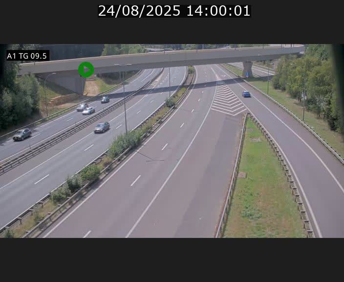 Traffic live webcam Luxembourg Jonction Grünewald - A1 direction Luxembourg-ville - BK 9.5