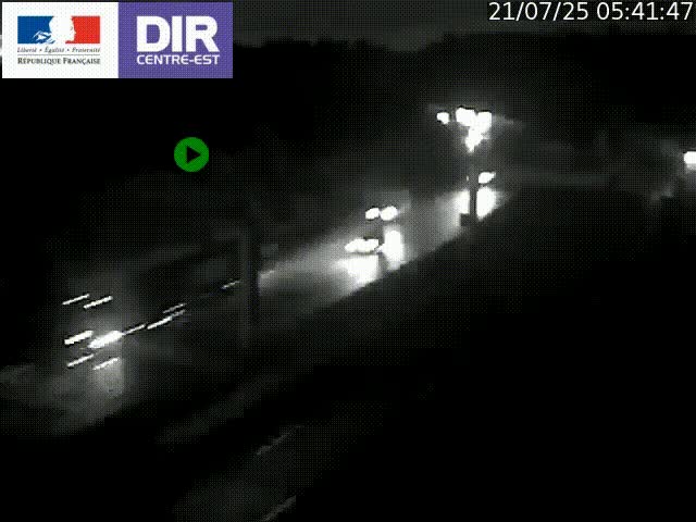 Caméra de circulation routière sur le boulevard périphérique Laurent Bonnevay de Lyon (D383) à hauteur de Bron, avant la jonction avec l'A43. Vue orientée vers l'échangeur