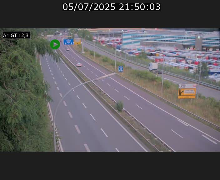 Traffic live webcam Luxembourg Senningerberg - A1 direction Allemagne - BK 12.3