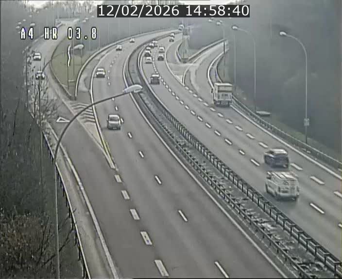 Webcam traffic A4 Luxembourg - BK 3.8 - Leudelange (direction Esch sur Alzette)